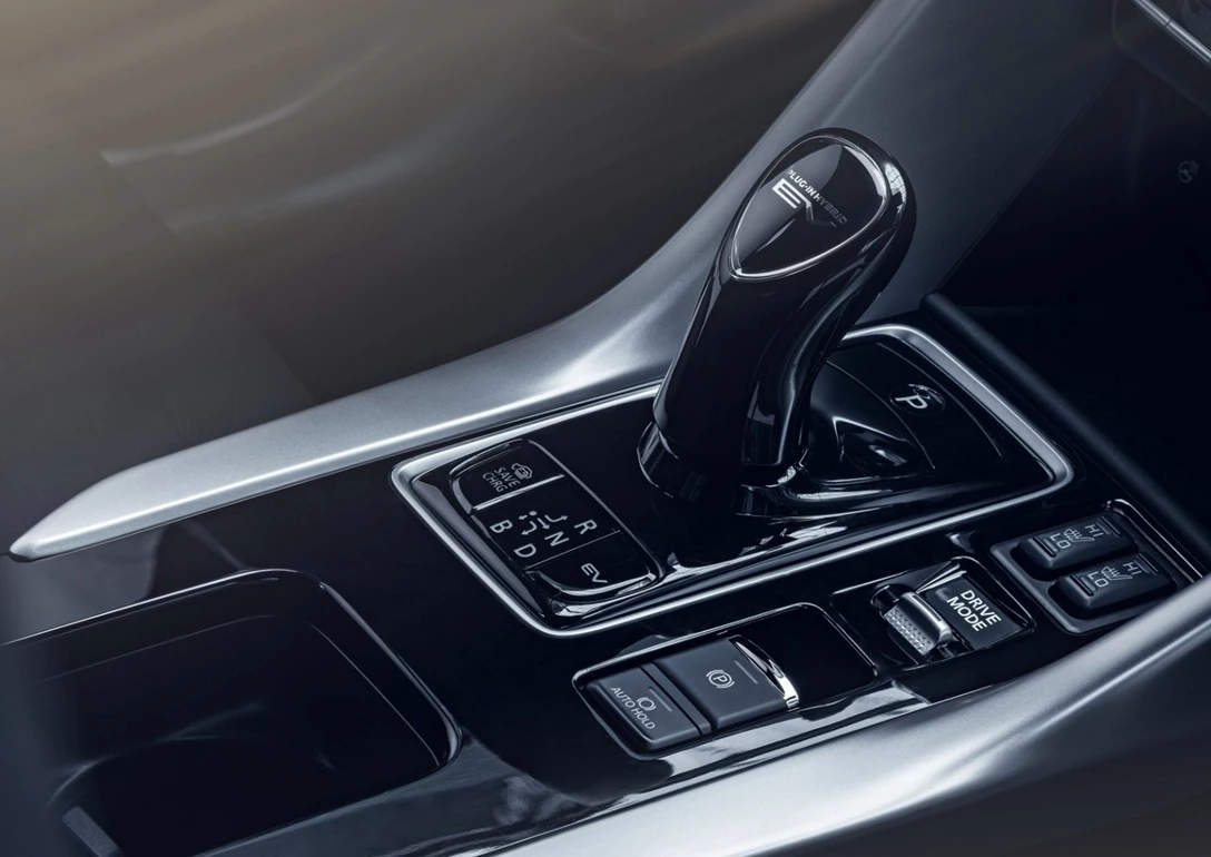 1690034-מיצובישי בורר אלקטרוני.jpg