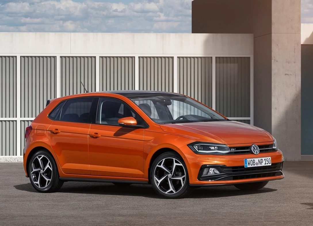 1638404-Volkswagen-Polo-2018-03.jpg