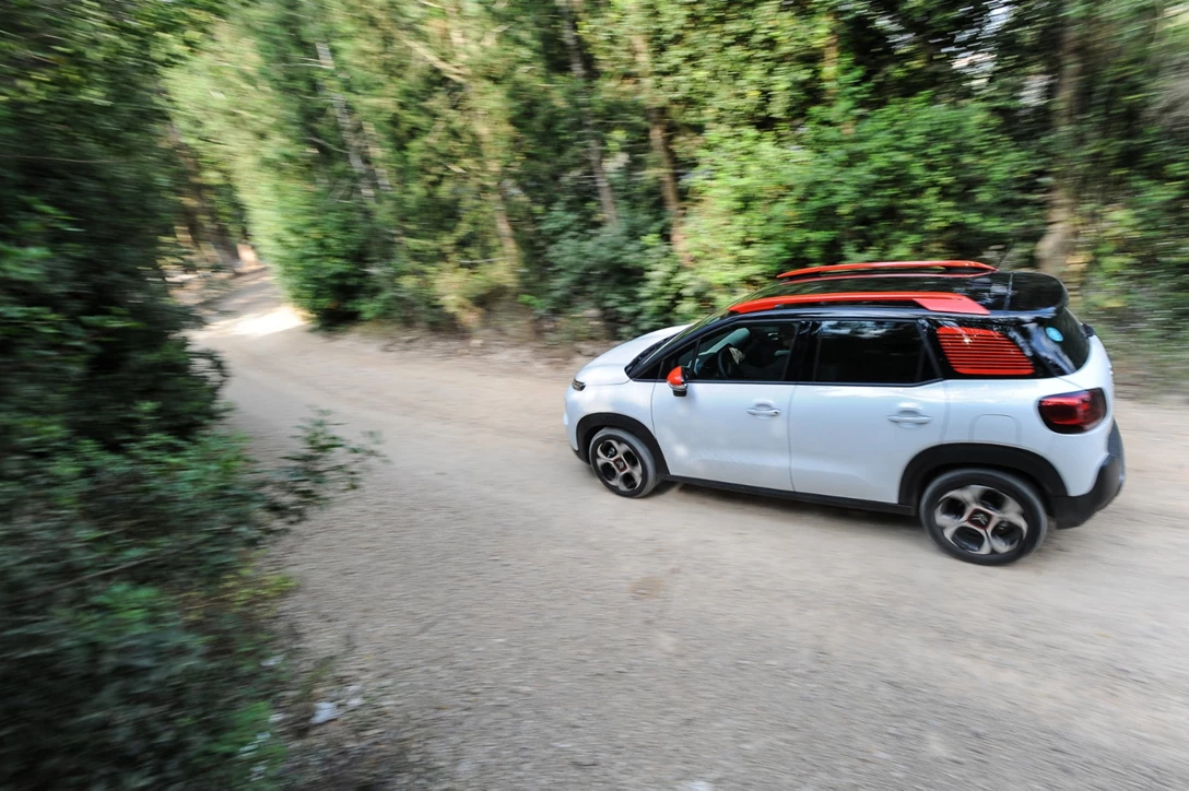 1597254-סיטרואן C3 איירקרוס - מבחן דרכים (13).jpg