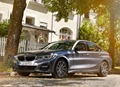 1643179-BMW-330e_Sedan-2019-01.jpg