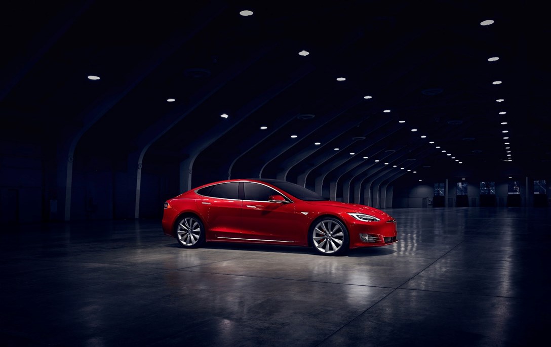 1673266-TESLA-MOTORS-Model-S-2023-01.jpeg