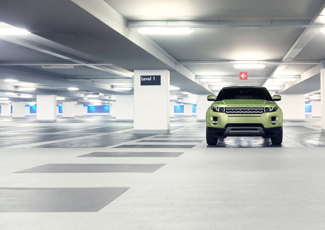 1614298-rr_evoque_coupe_prestige_liv_14_hr_211e.jpg