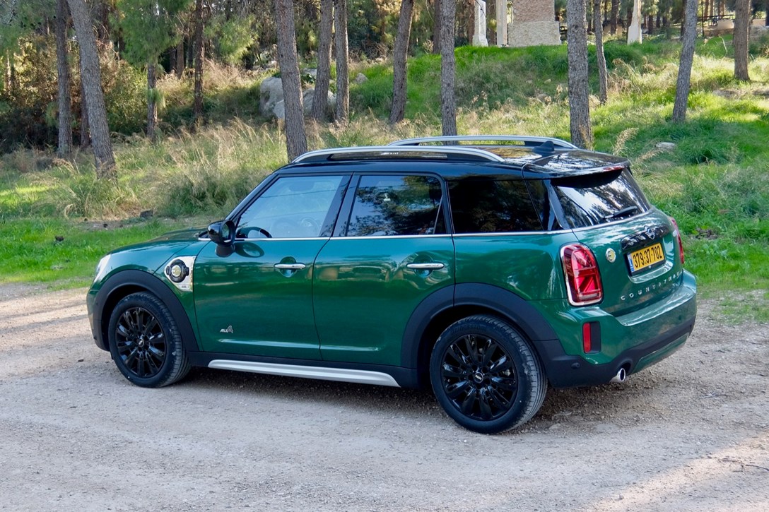 1639118-מיניקאנטרימן PHEV - 6.jpeg