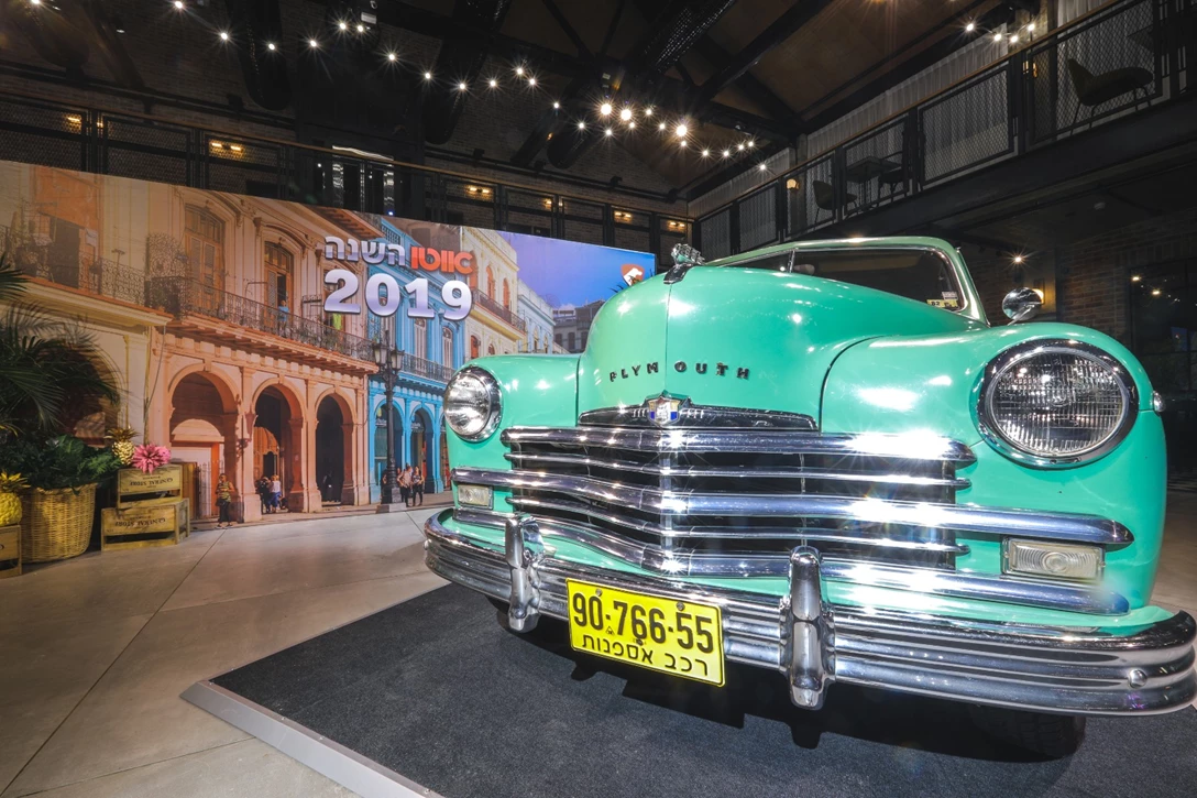 1611767-  (21 of 127).jpg