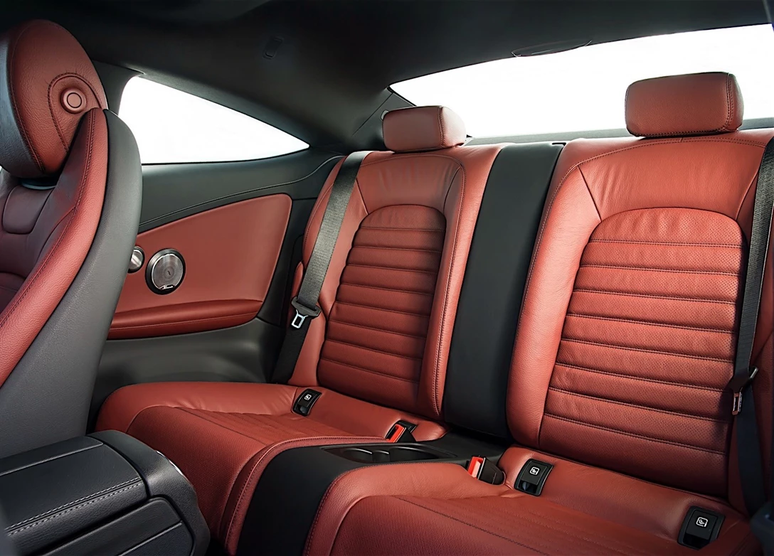 1705737-Mercedes-Benz-C-Class-2024 (7).jpg