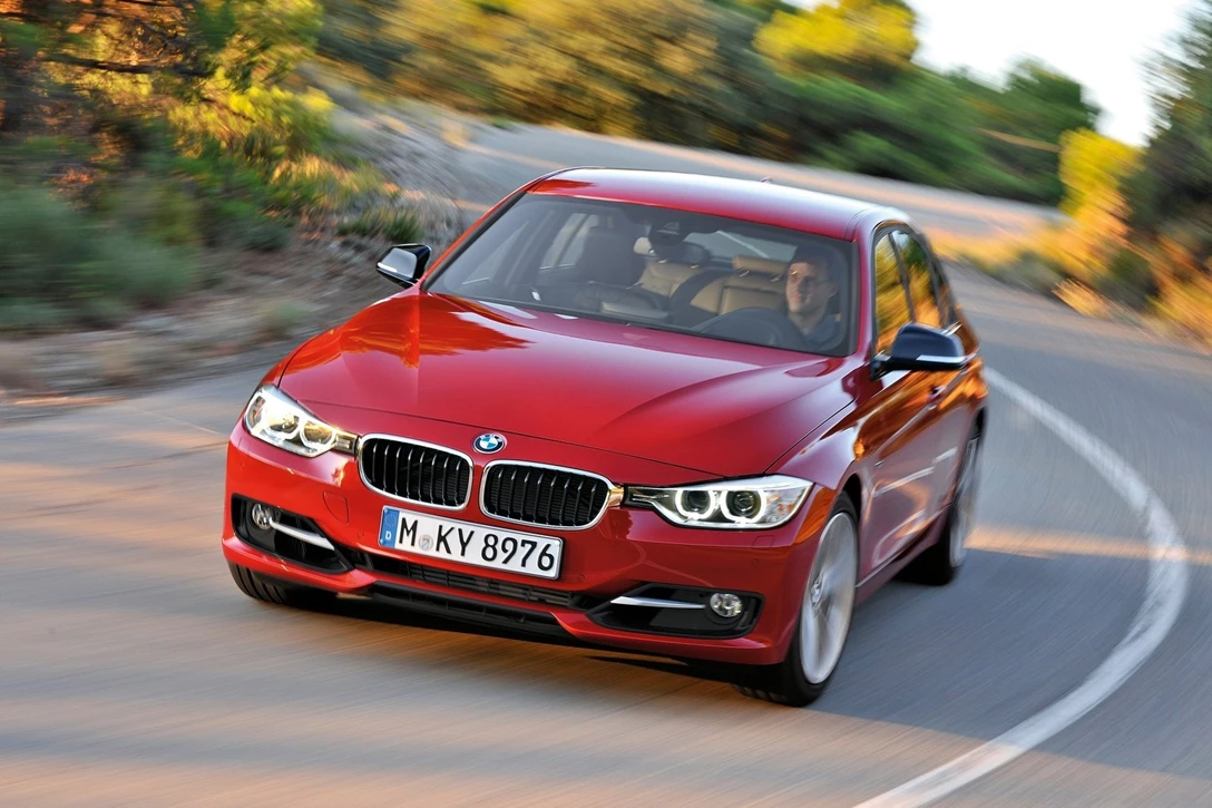 ב.מ.וו סדרה 3 2011