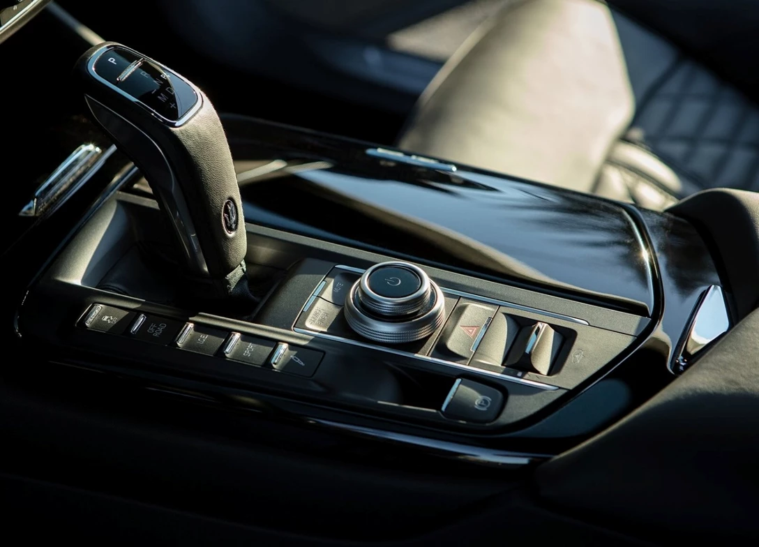 1699007-Maserati Levante-2024-08.jpg