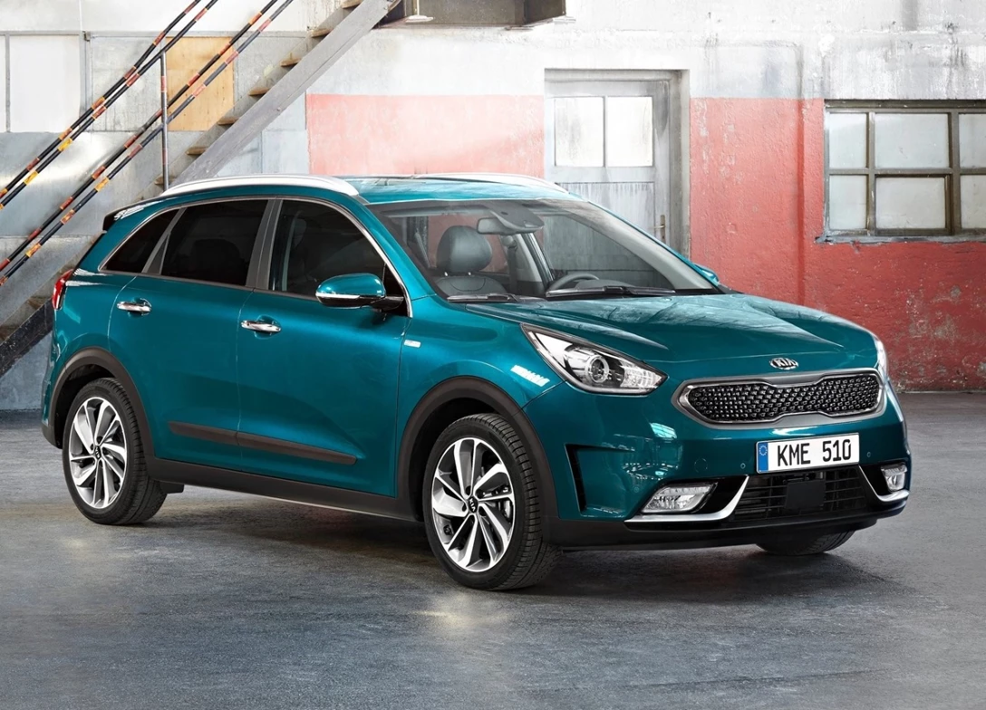 1637662-Kia-Niro_EU-Version-2016-03.jpg