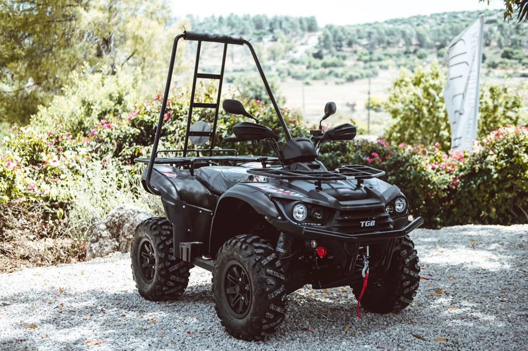 1633234- BY BENNY DOUTSH-183.jpg