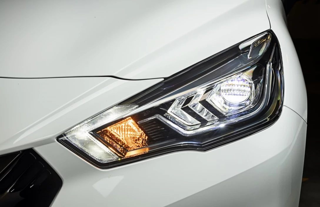 1610832-More Micra Live Event - White Micra N-Sport - Front Exterior Details - Lights 2.jpg