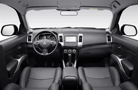 מיצובישי אאוטלנדר