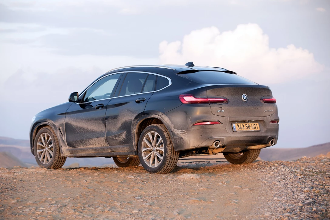 1614082-ב.מ.וו X4 - מבחן דרכים  (2).jpg