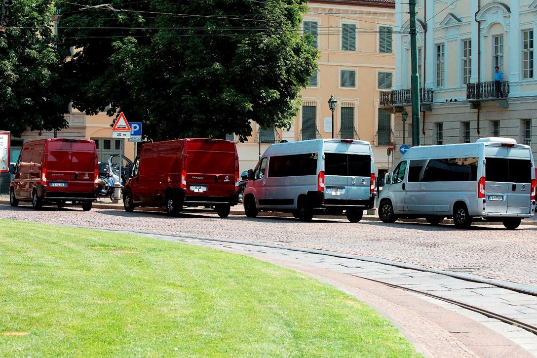 1621727-לא גדולC.jpg