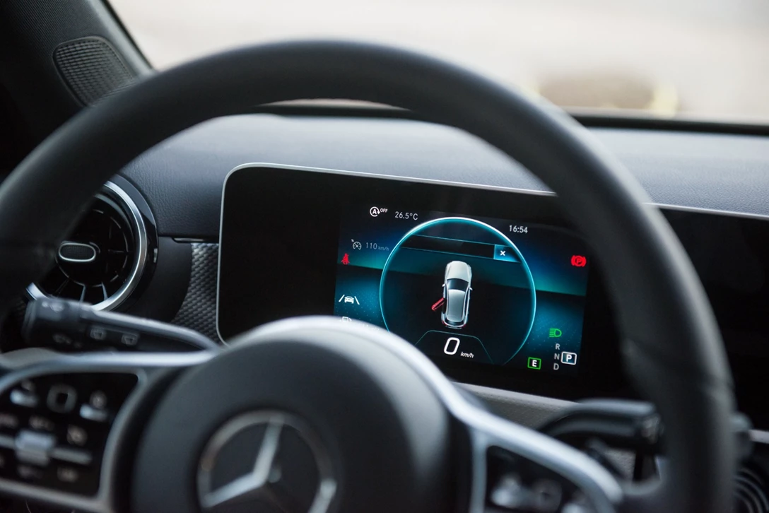 1614476-מרצדס A קלאס מבחן דרכים (11).jpg