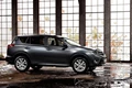1646240-Toyota-Rav4-2015-03.jpg