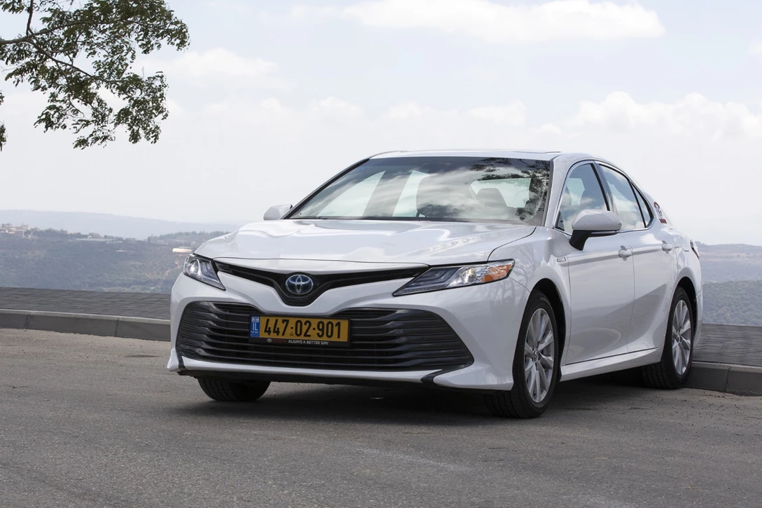 1604576-טויוטה קאמרי - מבחן דרכים 2018 (4).jpg