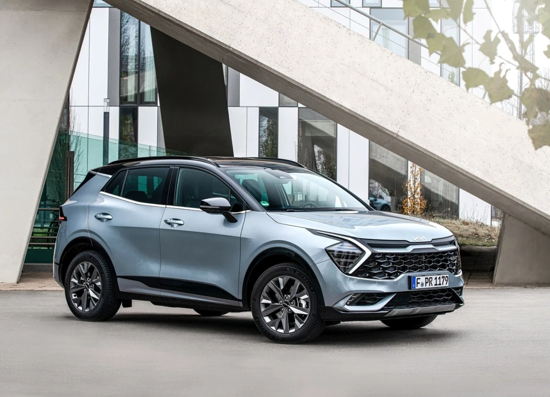 1688567-Kia-Sportage_EU-Version-2023-01.jpg