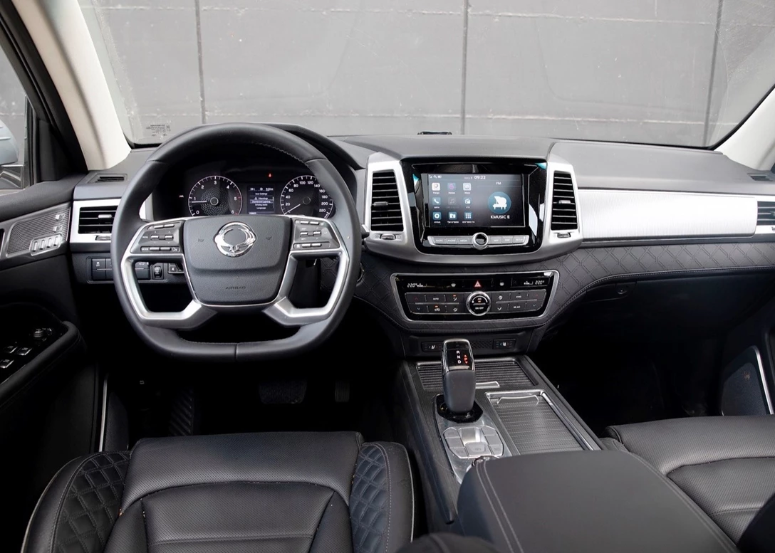 1675404-SsangYong-Rexton-2023-05.jpg