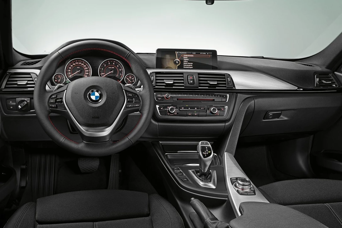 ב.מ.וו סדרה 3 2011