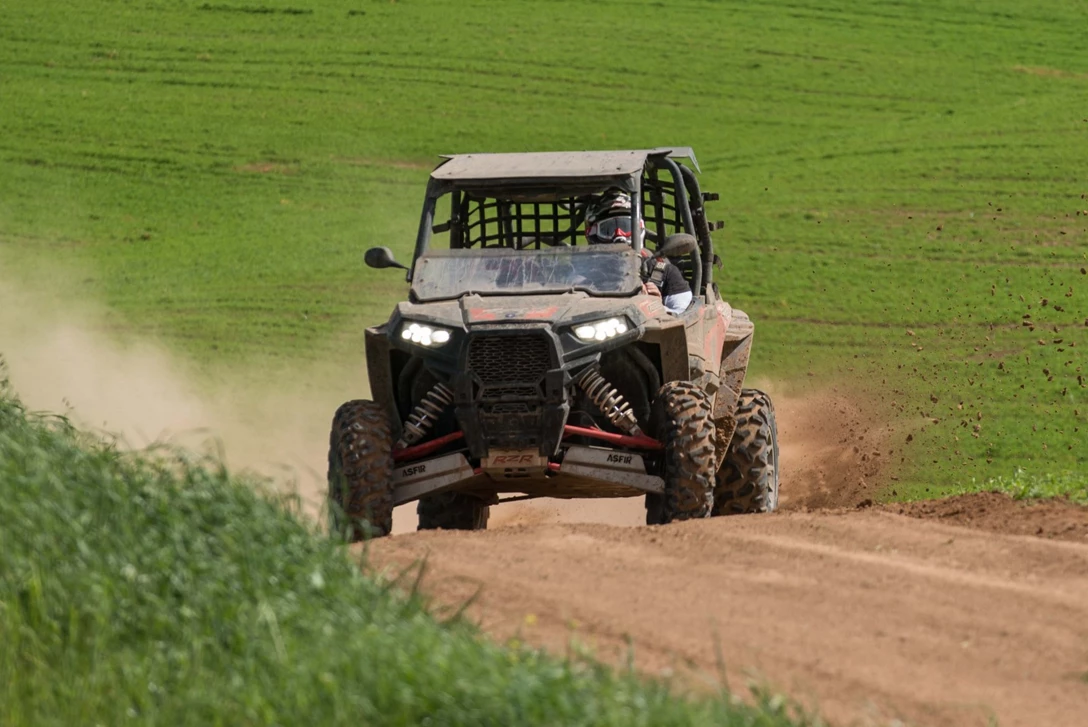 1591643-פולאריס רייזר דיינאמיקס (9).jpg