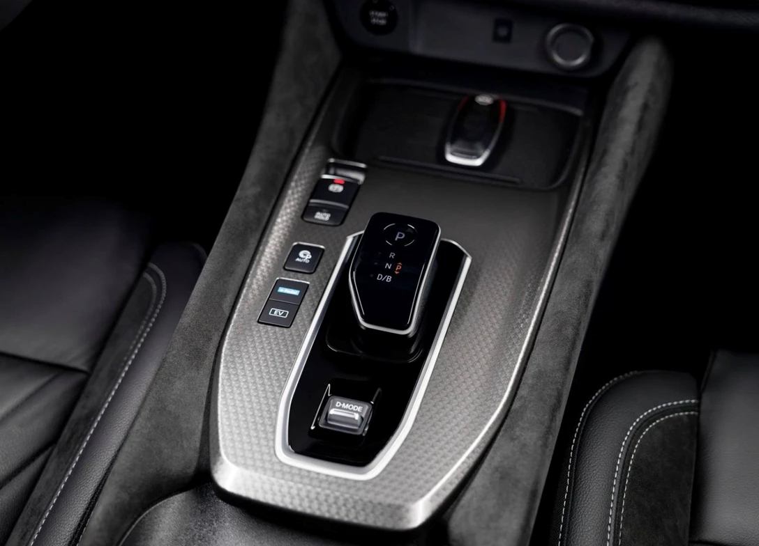 1706939-Nissan-Qashqai-2025 (11).jpg