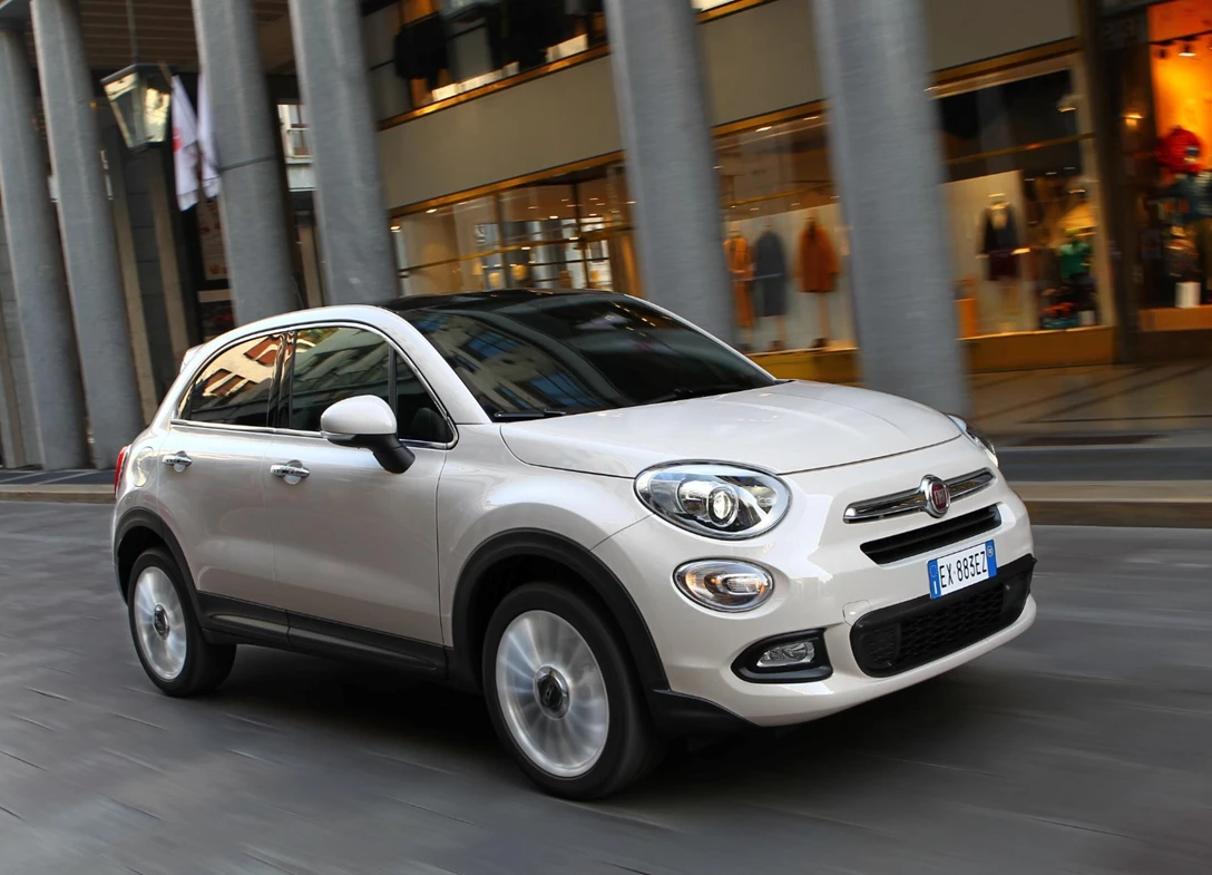 1687911-Fiat-500X-2017-01.jpg