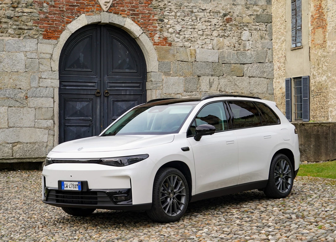 ליפמוטור C10