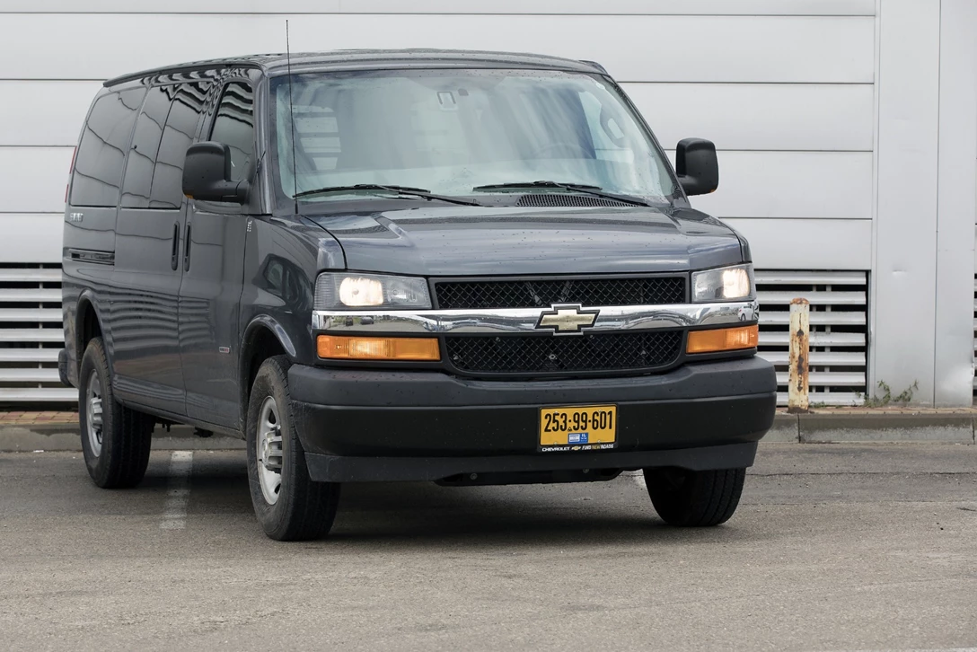 1615819-שברולט סוואנה מבחן דרכים 2 (1).jpg