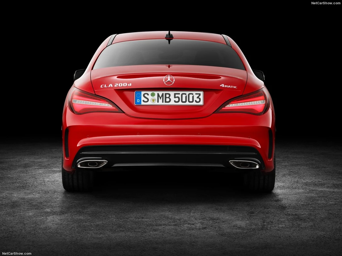 1589604-Mercedes-Benz-CLA 4.jpg
