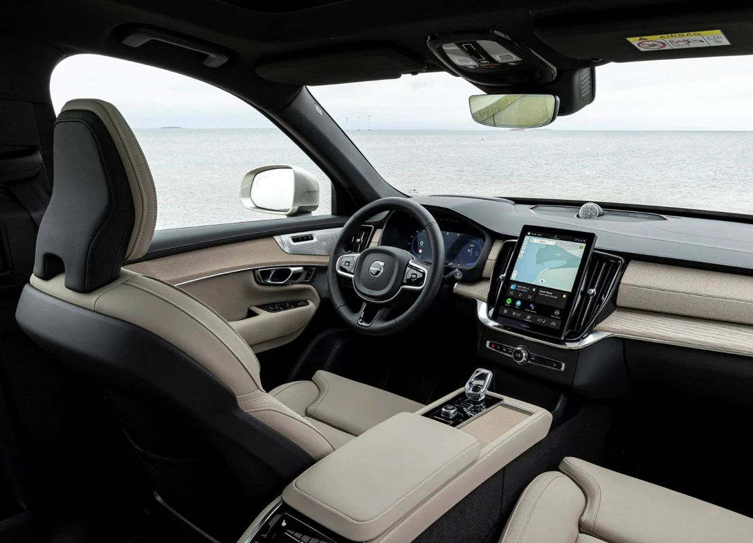 1707953-Volvo-XC90-2025-05.jpg