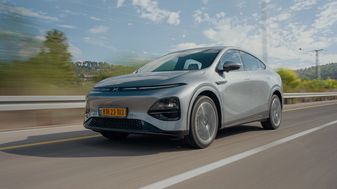 1701406-Xpeng G6 2024.00_35_05_20.Still017.jpg