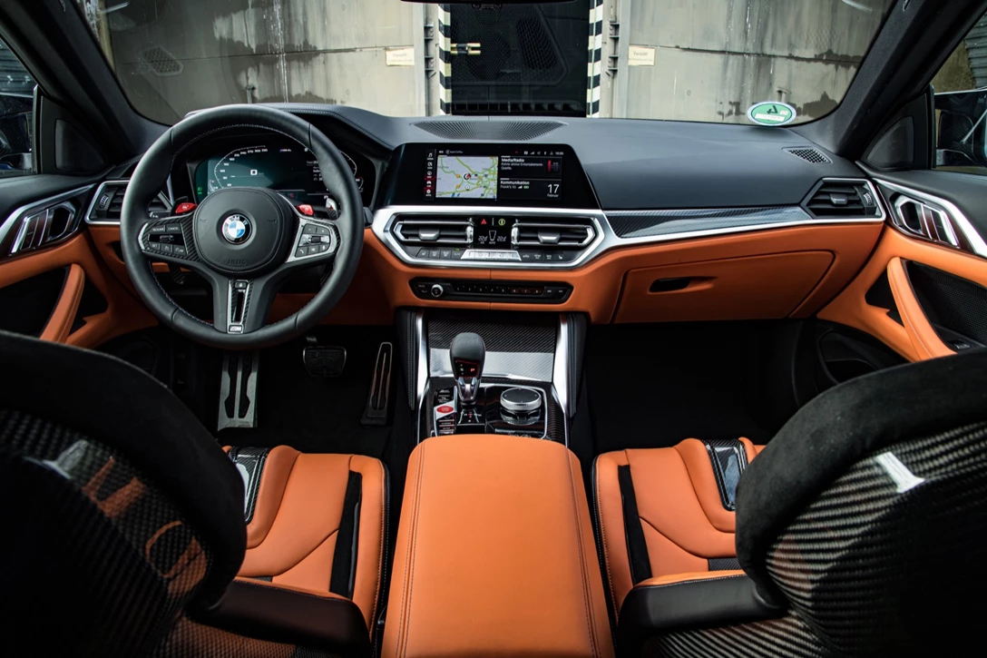 1644099-P90415124_highRes_the-new-bmw-m4-compe.jpg