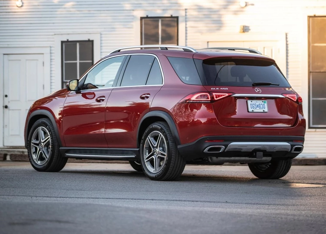 1621251-Mercedes-Benz-GLE-2020-05.jpg