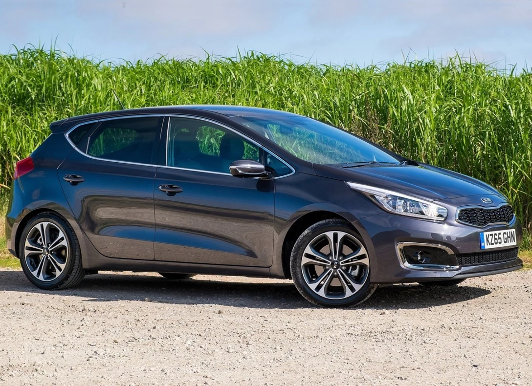 1643918-Kia-Ceed-2017-01.jpg