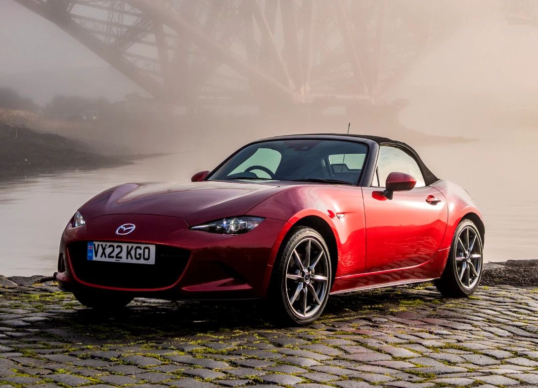 1696366-Mazda-MX5-2024-00.jpg