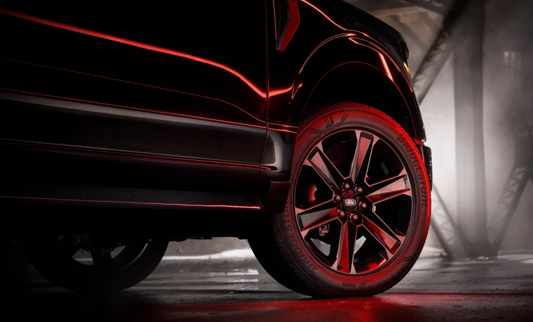 1710029-2025 F-150 Lobo Package_03.jpg