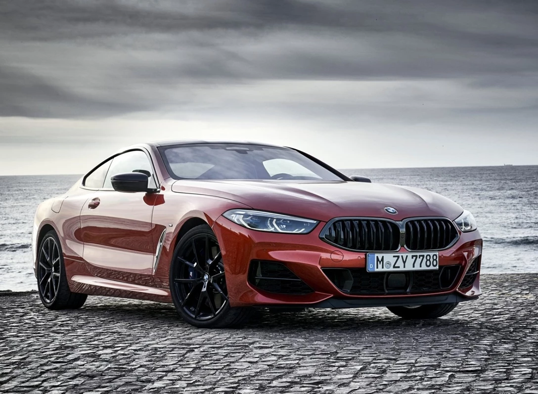 1609308-BMW-8-Series_Coupe-2019-01.jpg