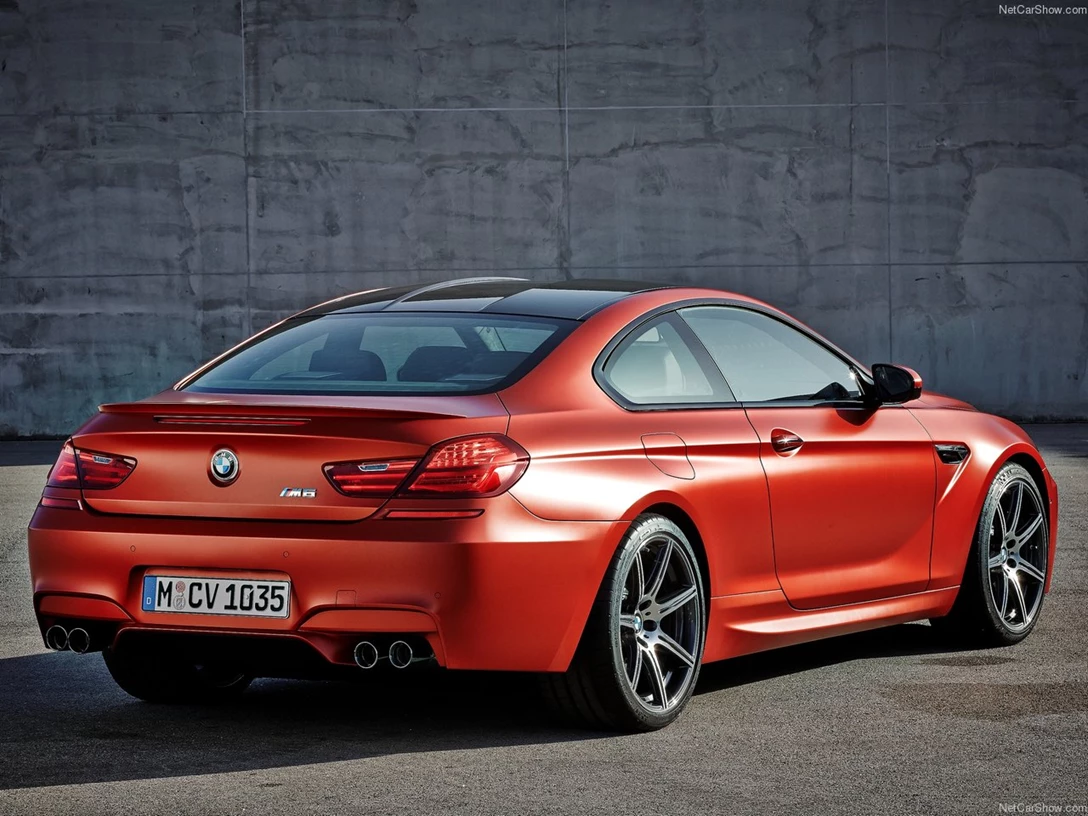 1588701-BMW-M6_Coupe 2.jpg