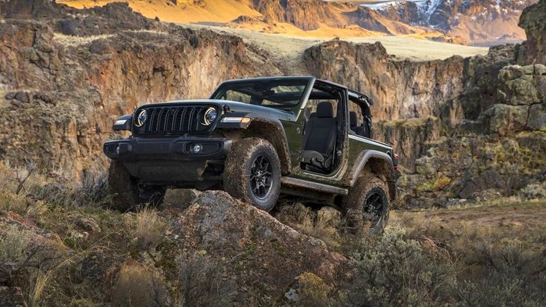1680859-2024-jeep-wrangler-willys-exterior-101-642c2c9578166.jpg