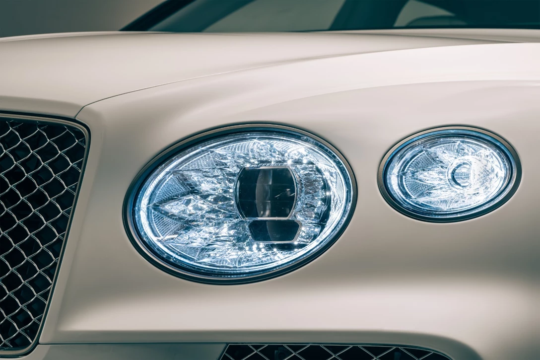 1670583-Bentayga Odyssean - 12.jpg