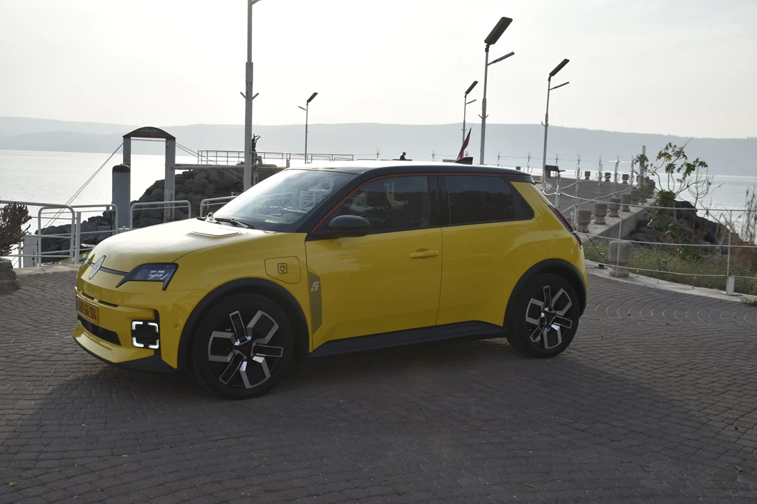 _DSC0285-min.jpg (1)