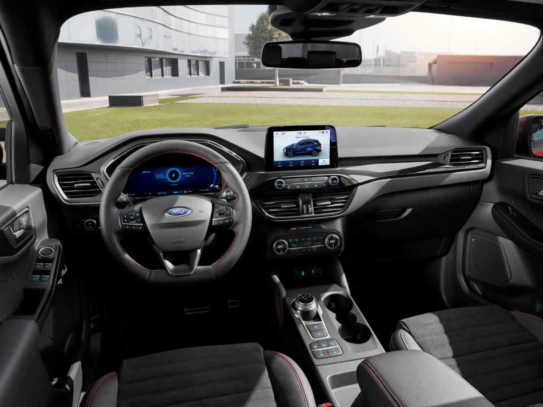 1614585-2019_FORD_KUGA_COCKPIT.jpg