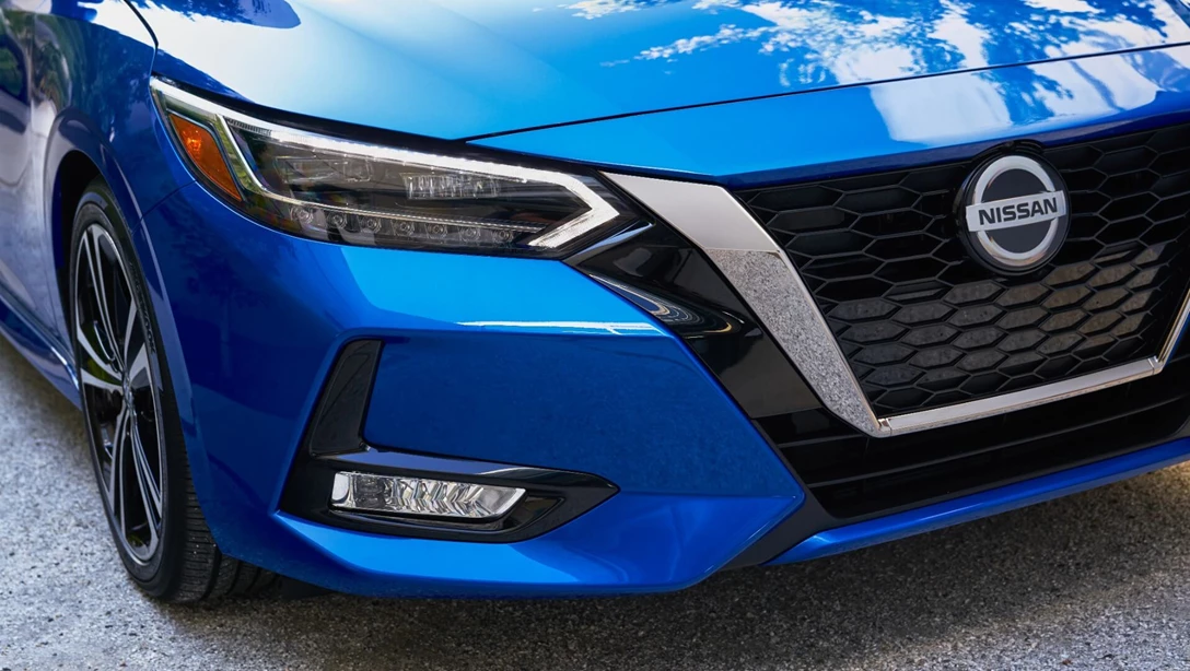 1625857-2019 Nissan Sentra B-6.jpg