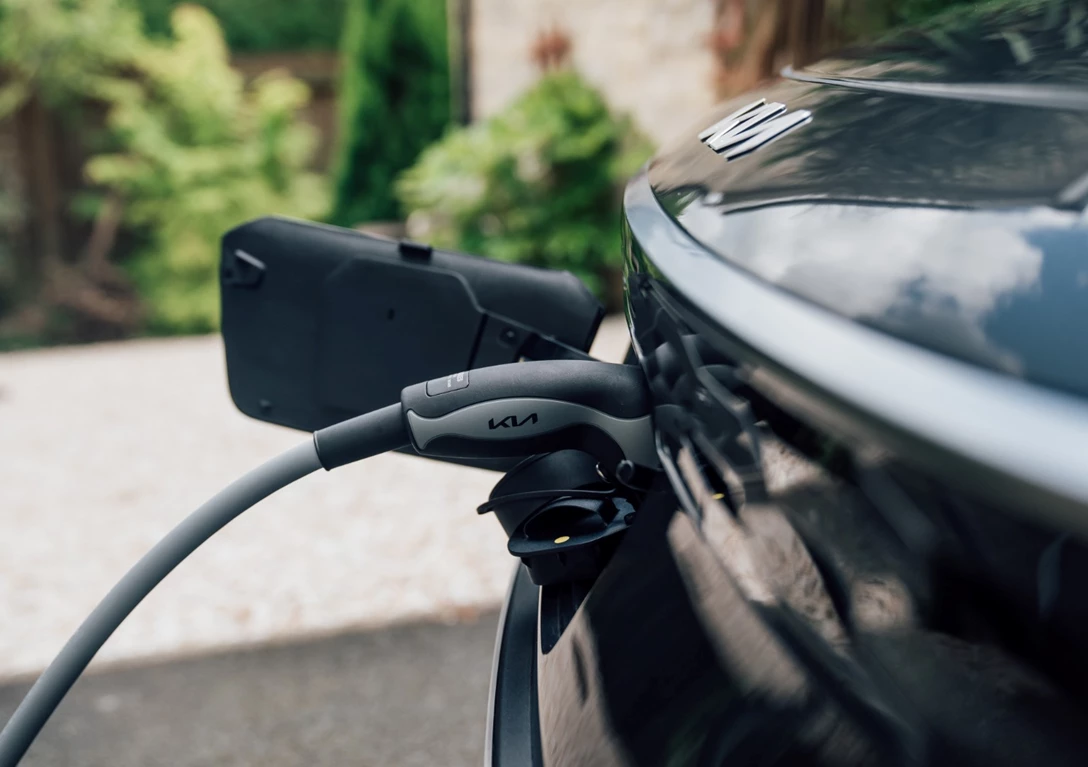 1680566-Kia-Niro-EV-2023-10.jpg