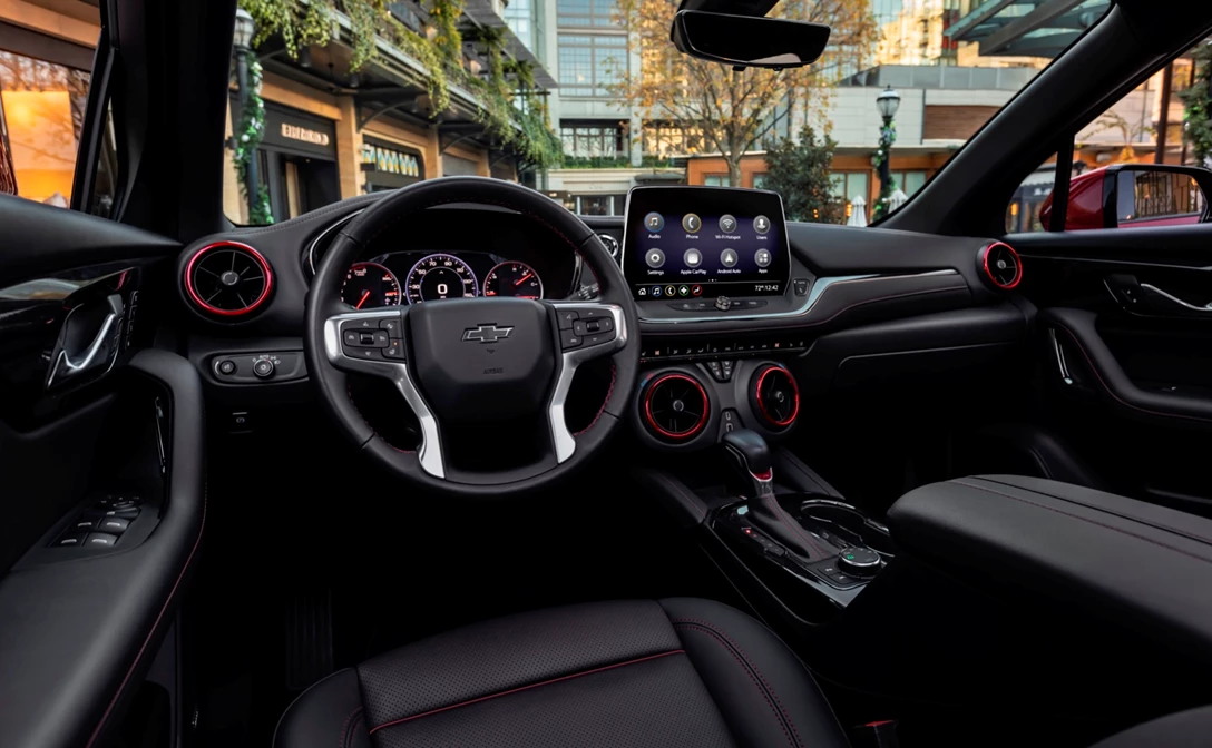 1657069-2023-Chevrolet-BlazerRS-010.jpg