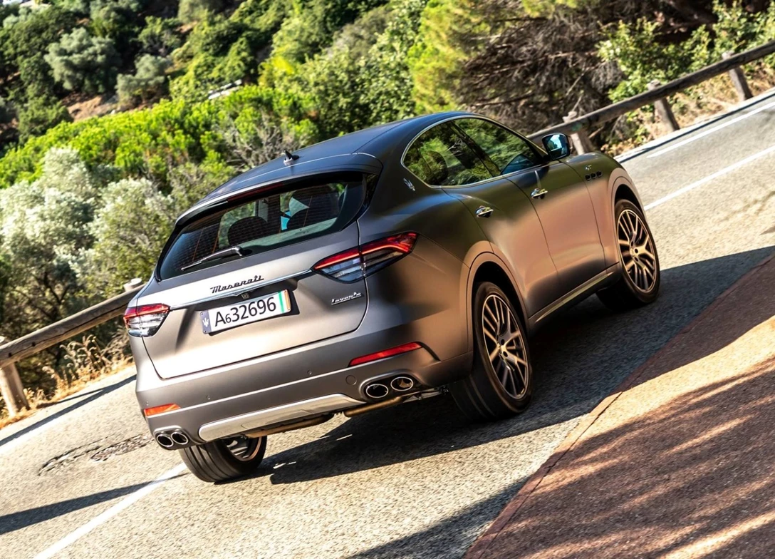 1699001-Maserati Levante-2024-02.jpg