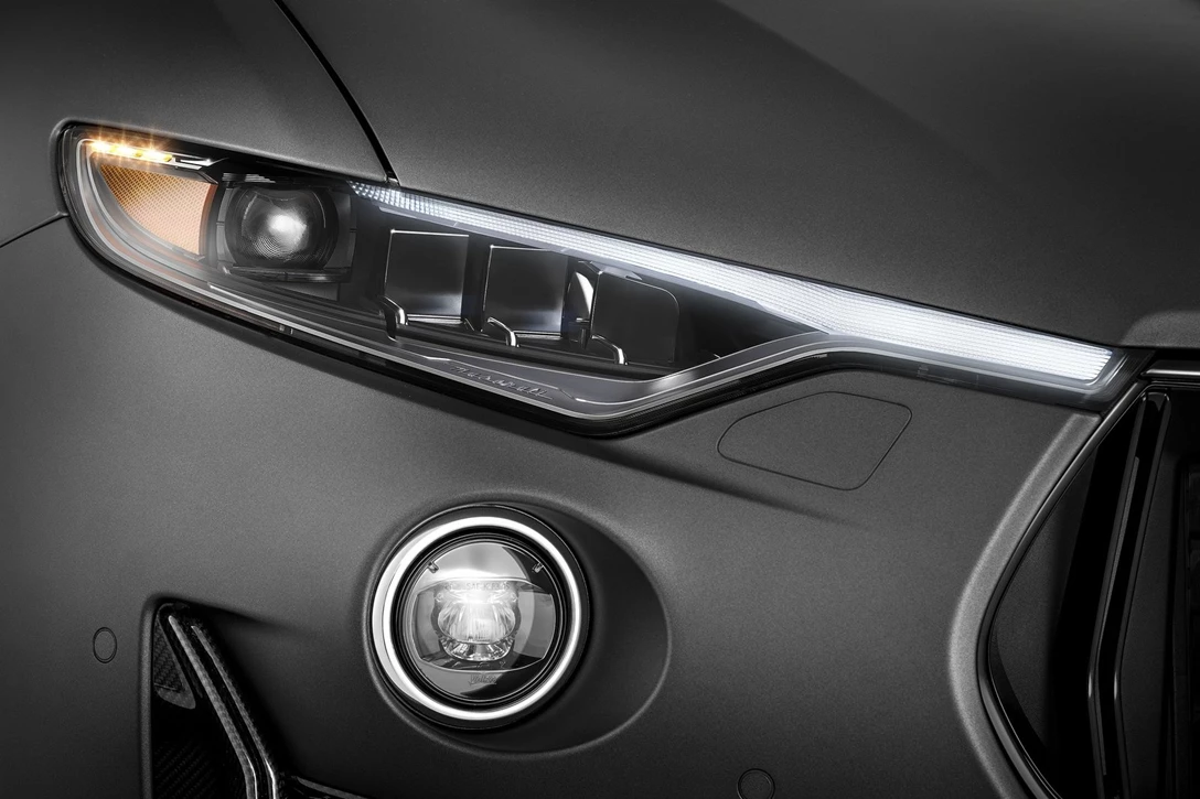 1593743-מזראטי לבנטה טרופאו (6).jpg