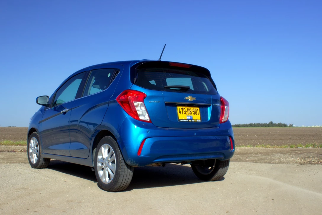 1674683-Chevrolet- Spark-2023-05.jpg