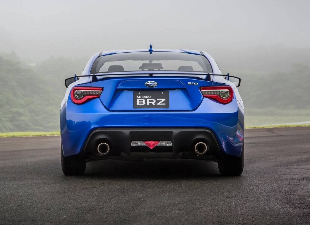 1667964-Subaru-BRZ-2020-04.jpg