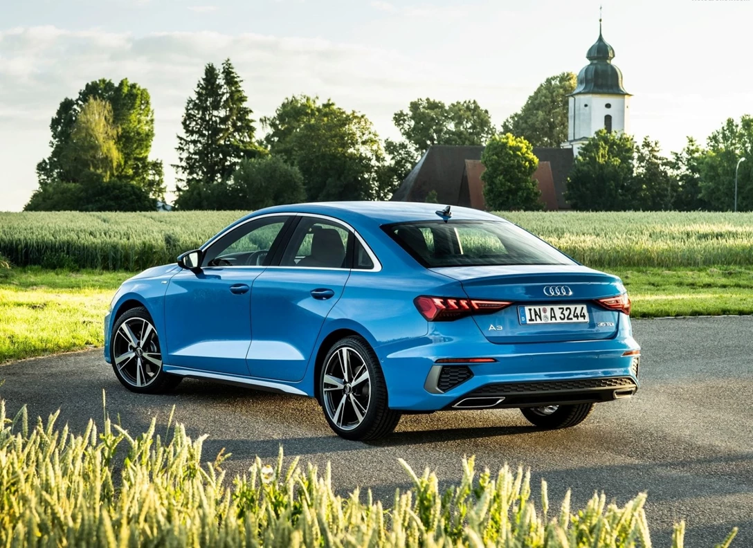 1657356-Audi-A3_Sedan-2022-02.jpg